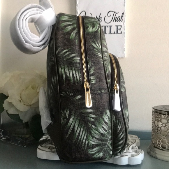 ❌SOLD❌ MICHAEL KORS PALM LEAF PRINT ABBEY MEDIUM - Picture 5 of 8